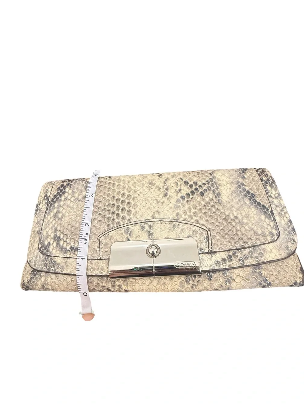 Coach elegant clutch